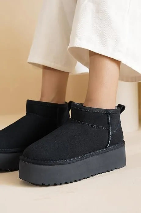 Women Lightweight Memory Foam Fuzzy Boots
