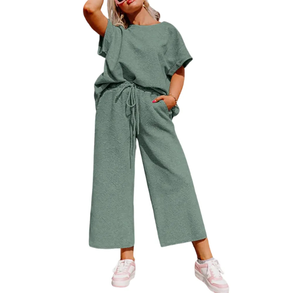 Women's Plus Size Short Sleeve Top & High Waist Wide Leg Pants 2-Piece Lounge Set