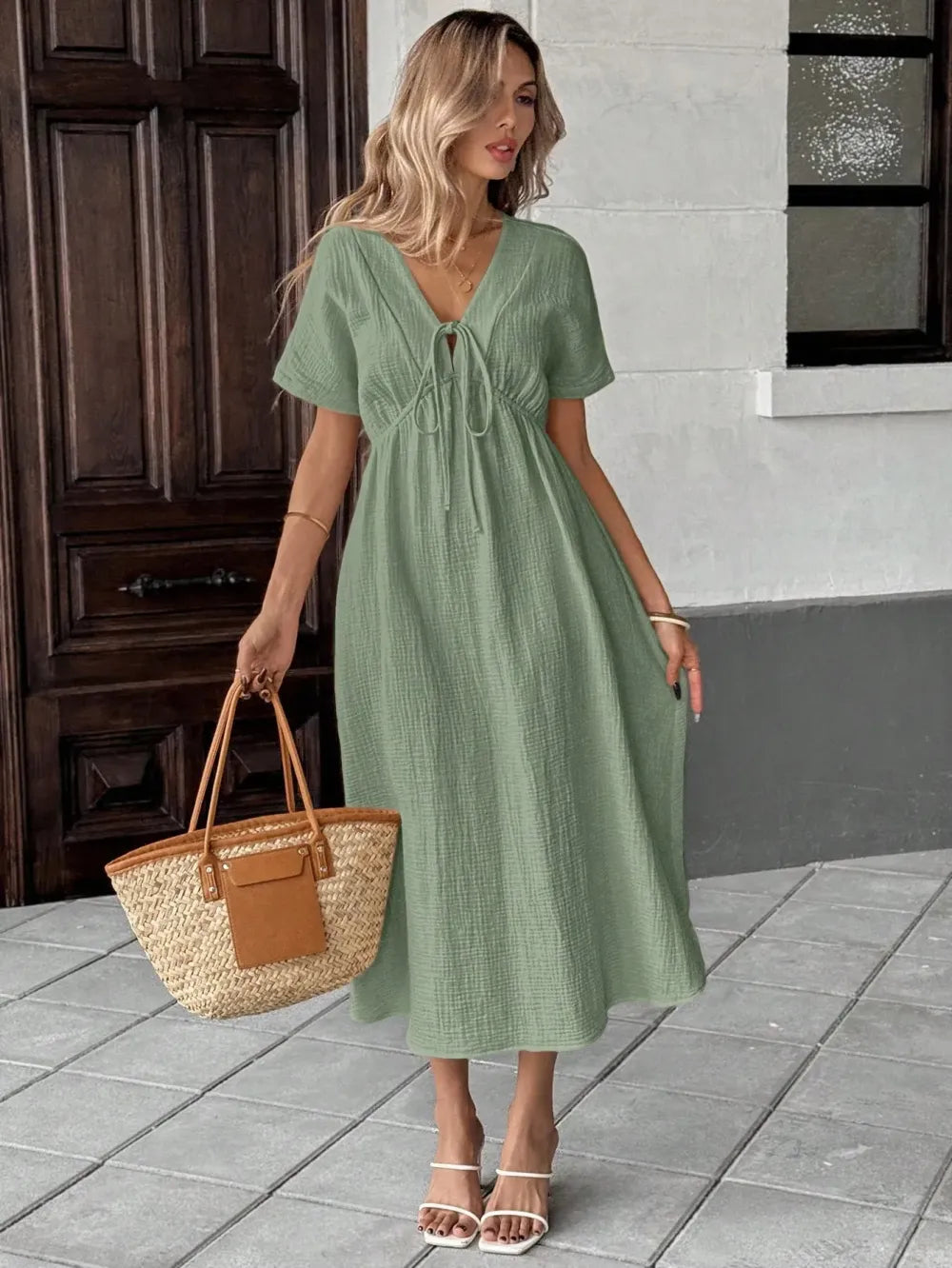 Women's Summer Solid Color V-Neck Cotton Dress