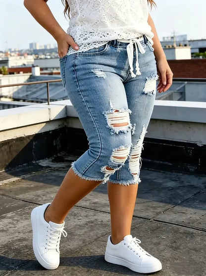 Women's Plus Size Distressed Ripped High-Waisted Capri Jeans